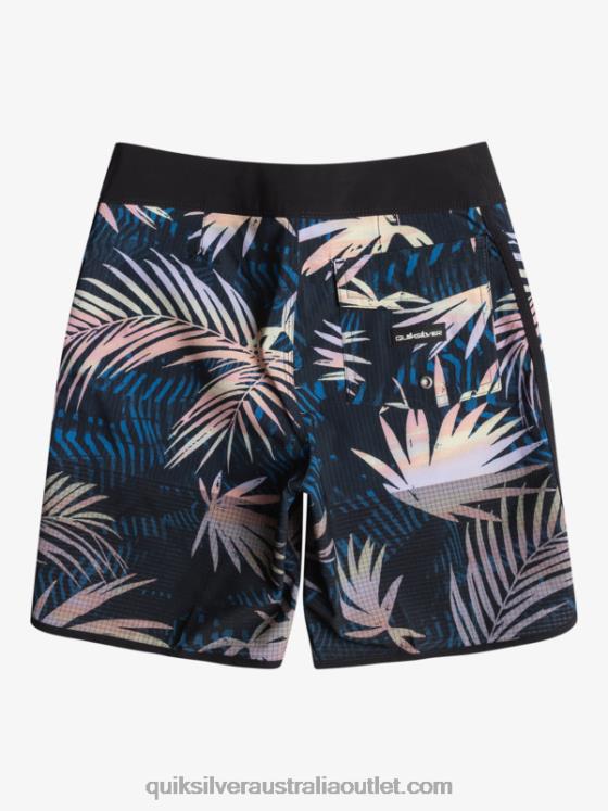 Quiksilver Boys 8-16 Highlite Scallop 16 Boardshorts H2N4B2146 black