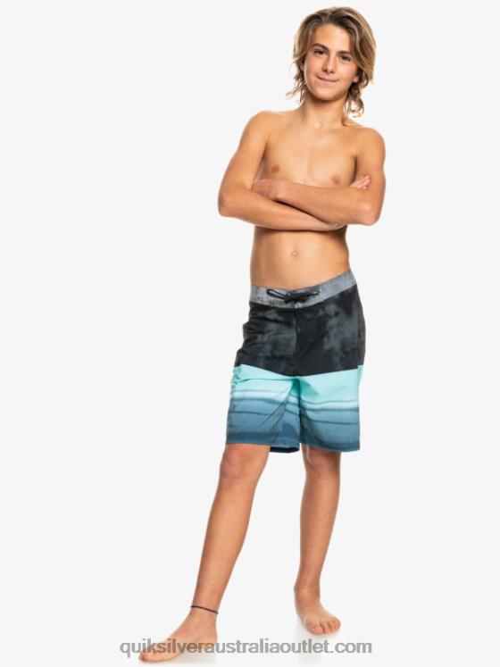 Quiksilver Boys 8-16 SurfSilk Five-0 17 Boardshorts H2N4B2298 black