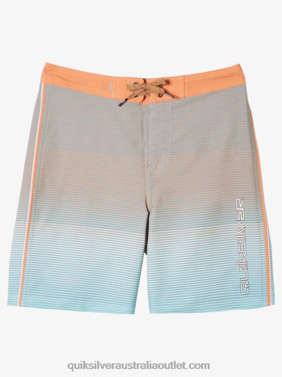 Quiksilver Boys 8-16 Surfsilk Massive 17 Boardshorts H2N4B1908 cameo blue