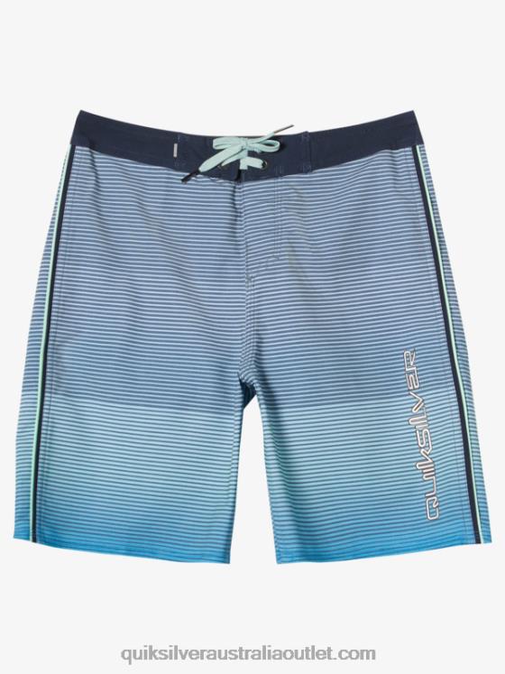 Quiksilver Boys 8-16 Surfsilk Massive 17 Boardshorts H2N4B1910 snorkel blue