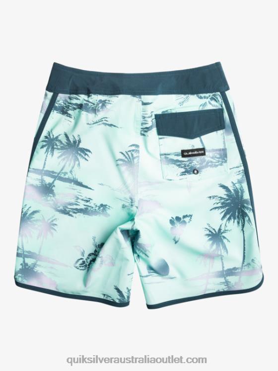Quiksilver Boys 8-16 Surfsilk Scallop 17 Boardshorts H2N4B2020 beach glass