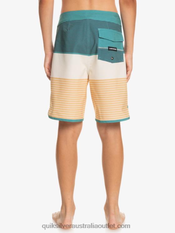 Quiksilver Boys 8-16 Surfsilk Tijuana 17 Boardshorts H2N4B1985 wheat