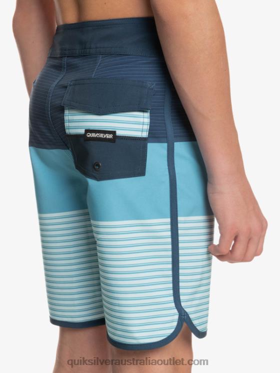 Quiksilver Boys 8-16 Surfsilk Tijuana Yth 17 Boardshort H2N4B2269 insignia blue