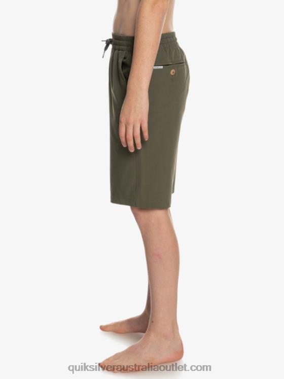 Quiksilver Boys 8-16 Ocean Elastic Amph Yth 18 Hybrid Shorts H2N4B2255 grape leaf