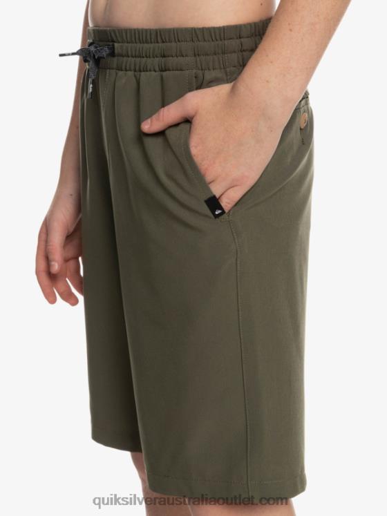 Quiksilver Boys 8-16 Ocean Elastic Amph Yth 18 Hybrid Shorts H2N4B2255 grape leaf