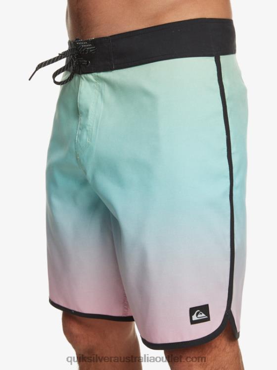 Quiksilver Men Everyday Scallop 19 Boardshorts H2N4B766 river blue