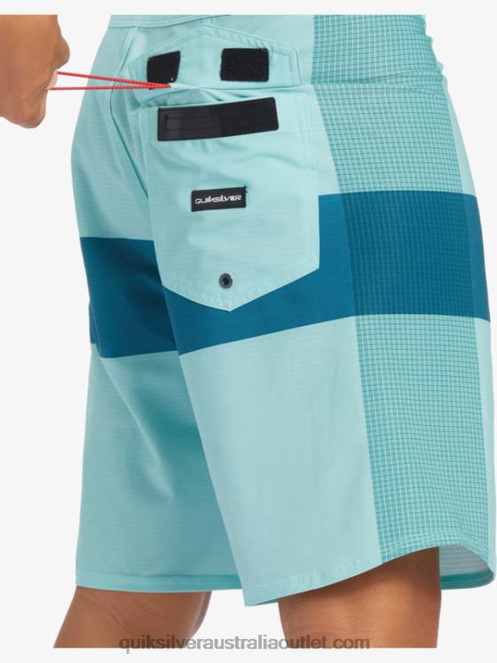 Quiksilver Men Highlite Arch 19 Boardshorts H2N4B367 angel blue