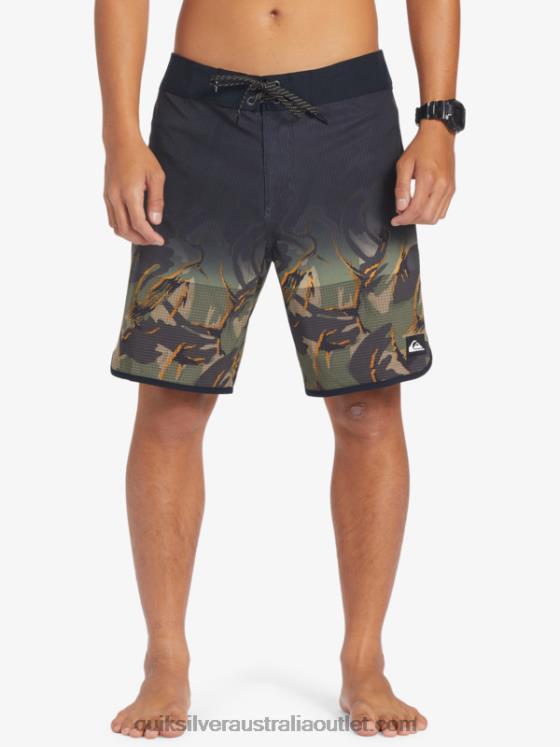 Quiksilver Men Highlite Scallop 19 Boardshorts H2N4B25 four leaf clover