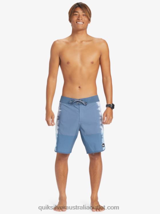 Quiksilver Men Highlite Scallop 19 Boardshorts H2N4B26 bering sea