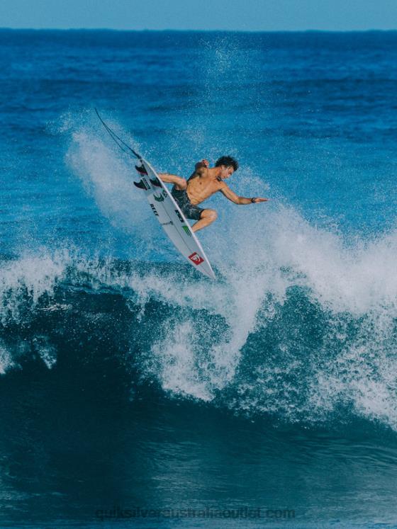 Quiksilver Men Highlite Scallop 19 Boardshorts H2N4B33 camo