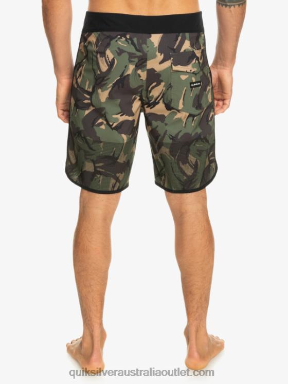 Quiksilver Men Highlite Scallop 19 Boardshorts H2N4B33 camo