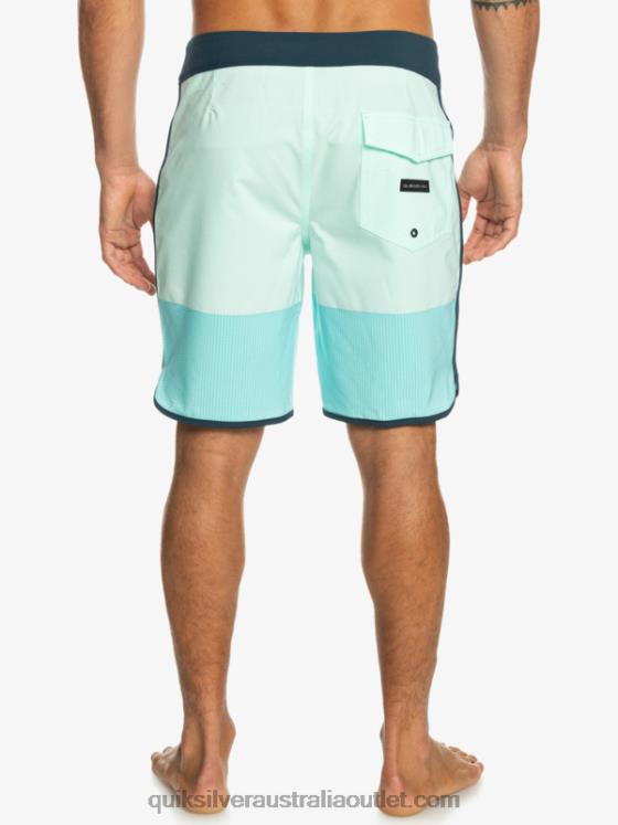 Quiksilver Men Highlite Scallop 19 Boardshorts H2N4B35 beach glass