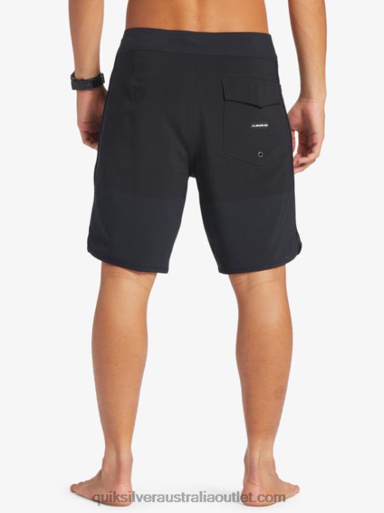 Quiksilver Men Highlite Scallop 19 Boardshorts H2N4B37 black
