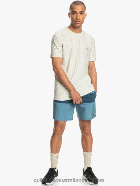 Quiksilver Men Omni Training 17 Stretch Shorts H2N4B1690 provincial blue