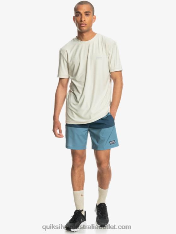 Quiksilver Men Omni Training 17 Stretch Shorts H2N4B1690 provincial blue