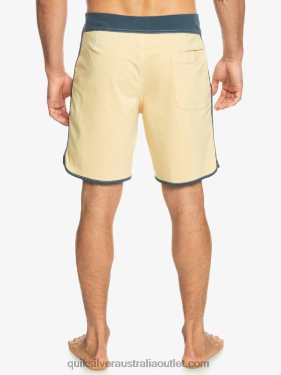 Quiksilver Men Original Scallop 18 Boardshorts H2N4B94 wheat