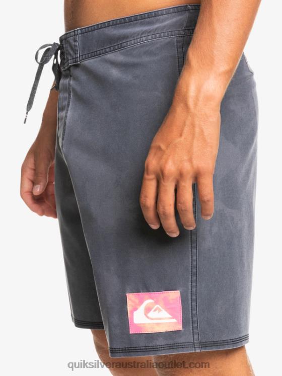 Quiksilver Men SurfSilk Acid Wash 18 Boardshorts H2N4B1747 black