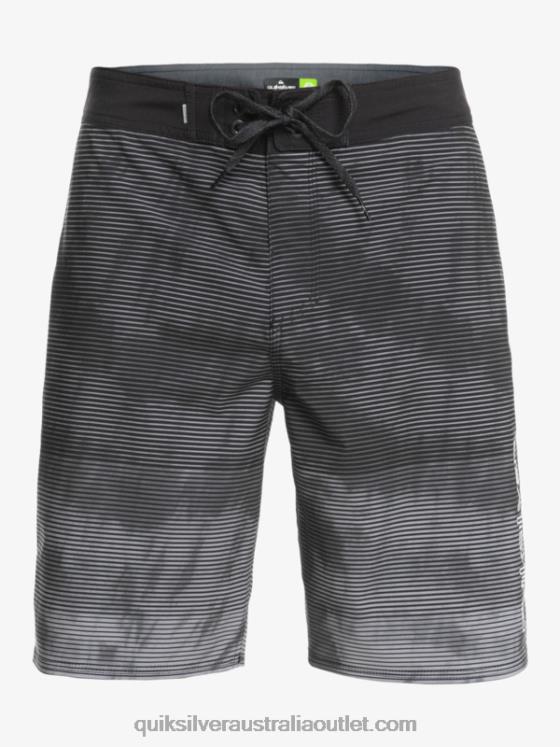 Quiksilver Men SurfSilk Massive 20 Boardshorts H2N4B1593 black
