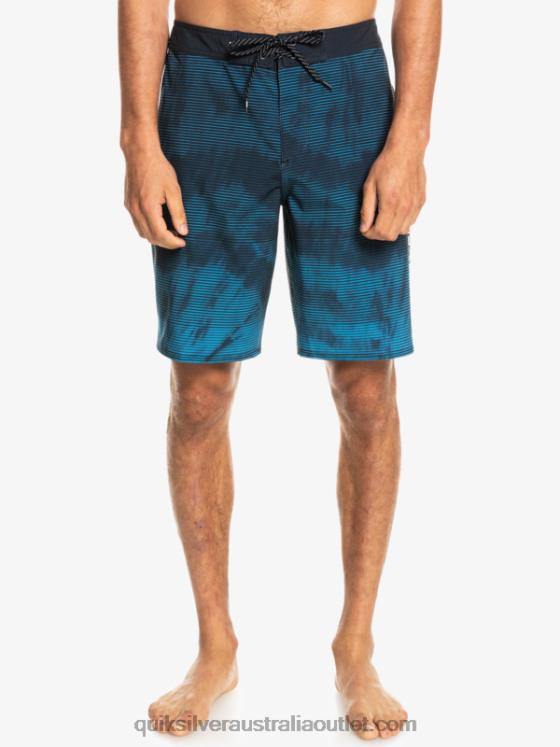 Quiksilver Men SurfSilk Massive 20 Boardshorts H2N4B1597 black