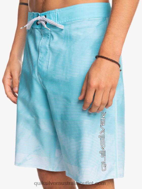 Quiksilver Men SurfSilk Massive 20 Boardshorts H2N4B1598 angel blue