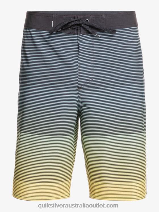 Quiksilver Men SurfSilk Massive 20 Boardshorts H2N4B1600 tarmac