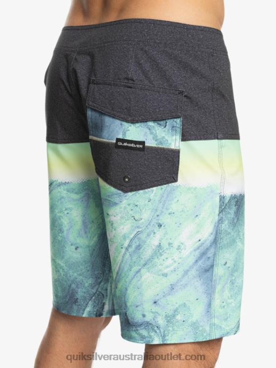 Quiksilver Men SurfSilk Panel 20 Boardshorts H2N4B1451 green ash