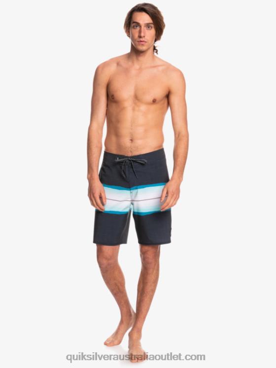 Quiksilver Men SurfSilk Resin Tint 19 Boardshorts H2N4B1440 black