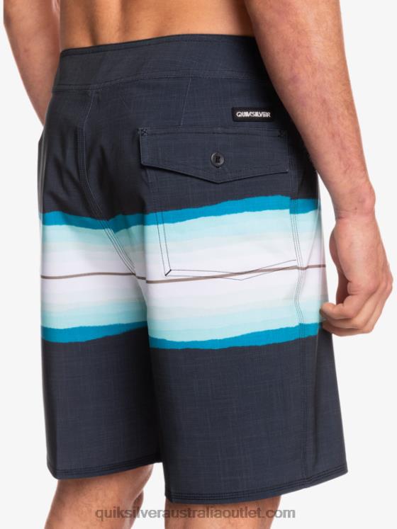 Quiksilver Men SurfSilk Resin Tint 19 Boardshorts H2N4B1440 black