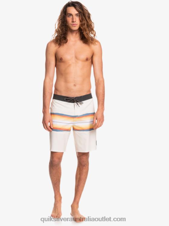 Quiksilver Men SurfSilk Resin Tint 19 Boardshorts H2N4B1445 antique white