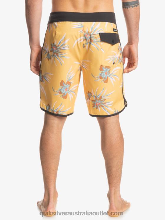 Quiksilver Men SurfSilk Scallop 19 Boardshorts H2N4B1491 ochre