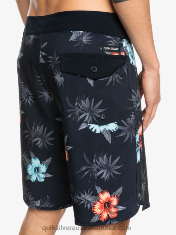 Quiksilver Men SurfSilk Scallop 19 Boardshorts H2N4B1496 black