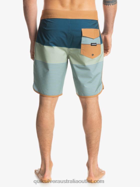 Quiksilver Men SurfSilk Tijuana 19 Boardshorts H2N4B1400 brown sugar