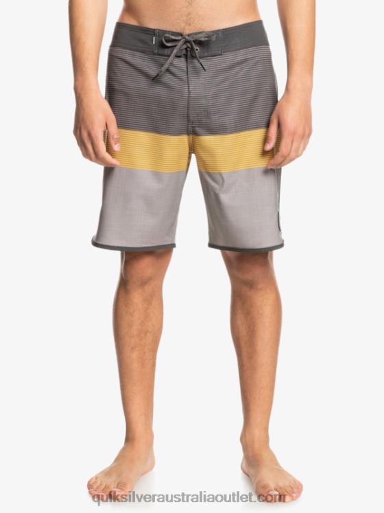 Quiksilver Men SurfSilk Tijuana 19 Boardshorts H2N4B1867 turkish coffee