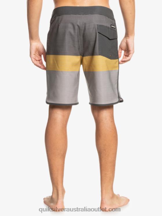 Quiksilver Men SurfSilk Tijuana 19 Boardshorts H2N4B1867 turkish coffee