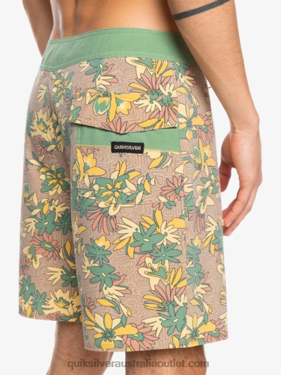 Quiksilver Men SurfSilk Washed 18 Boardshorts H2N4B1754 golden rod