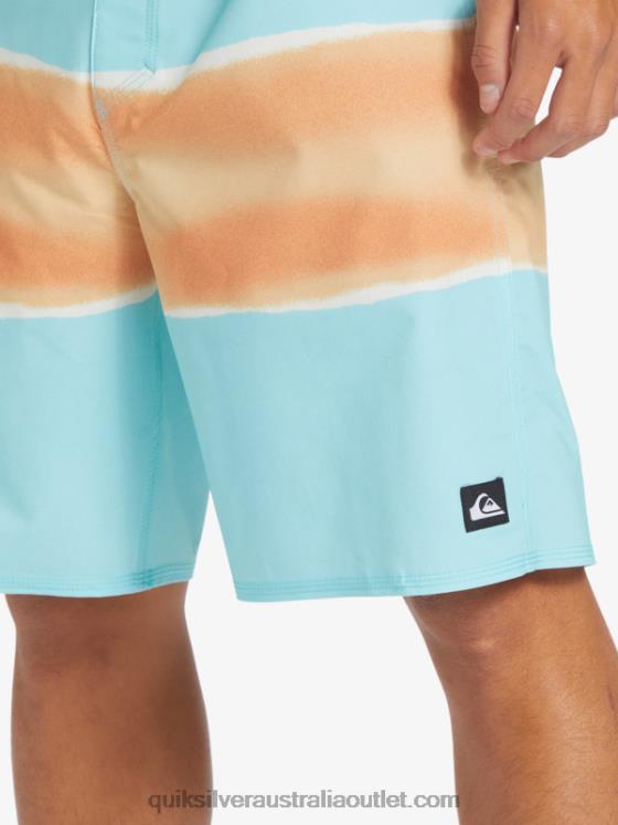 Quiksilver Men Surfsilk Air Brush 19 Boardshorts H2N4B644 angel blue
