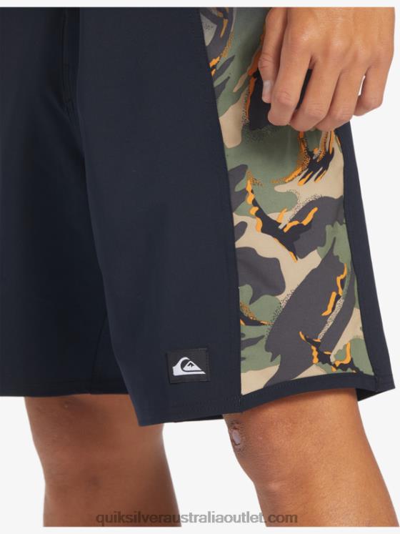 Quiksilver Men Surfsilk Arch 18 Boardshorts H2N4B310 four leaf clover