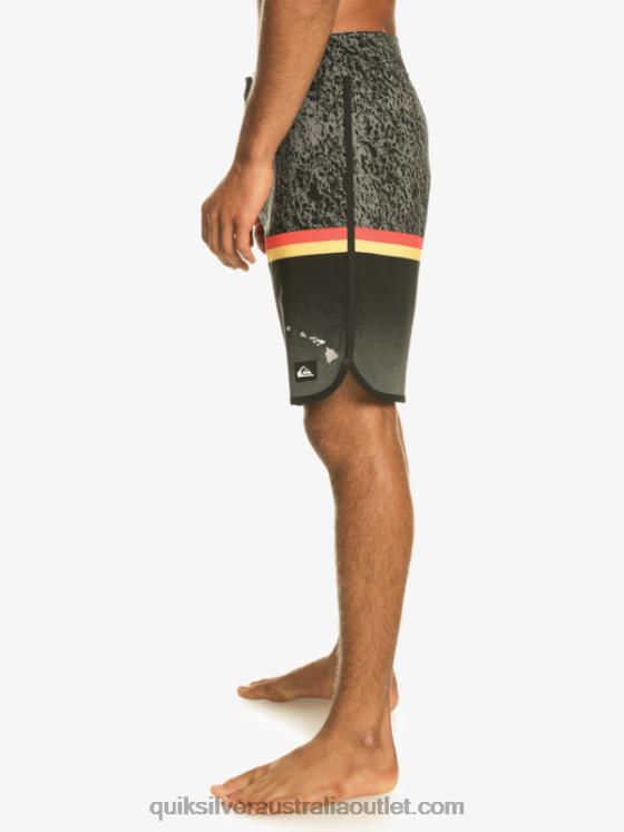 Quiksilver Men Surfsilk Division Scallop 19 Boardshorts H2N4B1395 black