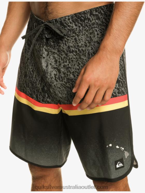 Quiksilver Men Surfsilk Division Scallop 19 Boardshorts H2N4B1395 black