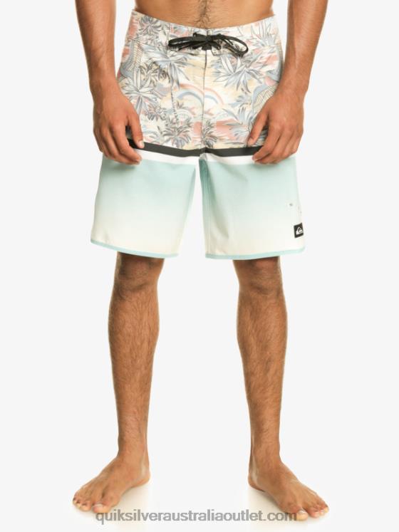 Quiksilver Men Surfsilk Division Scallop 19 Boardshorts H2N4B1396 sky blue