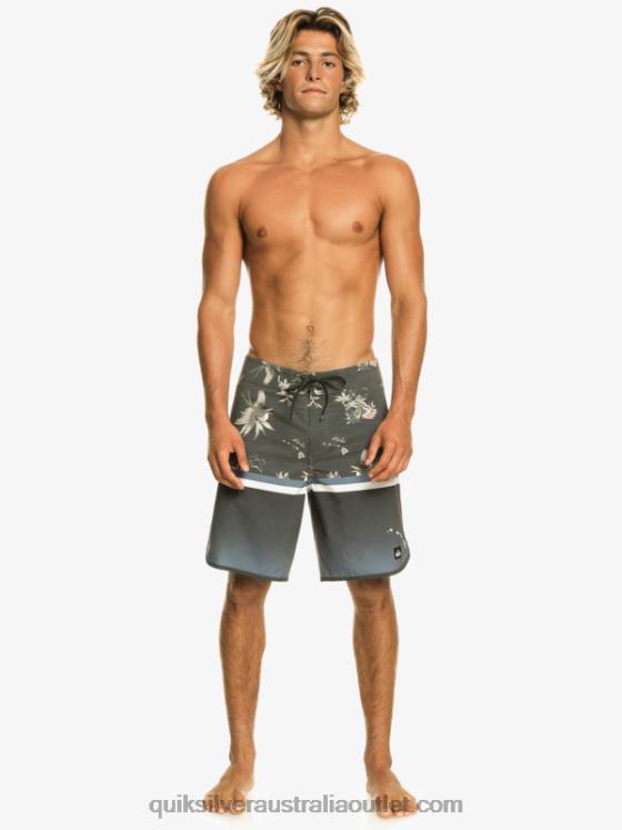 Quiksilver Men Surfsilk Division Scallop 19 Boardshorts H2N4B1397 bering sea
