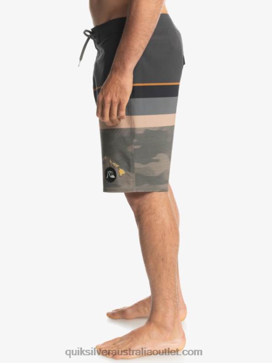 Quiksilver Men Surfsilk Faded Stripe 20 Boardshorts H2N4B1603 grape leaf
