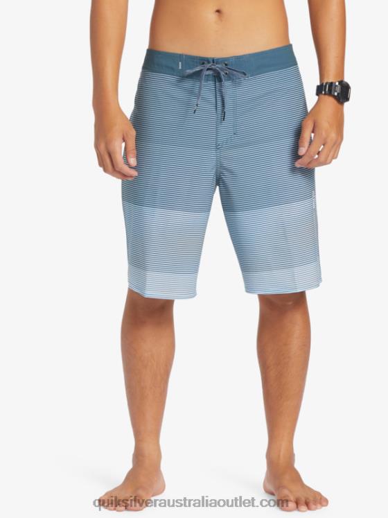 Quiksilver Men Surfsilk Massive 20 Boardshorts H2N4B332 midnight navy