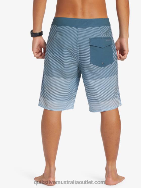 Quiksilver Men Surfsilk Massive 20 Boardshorts H2N4B332 midnight navy