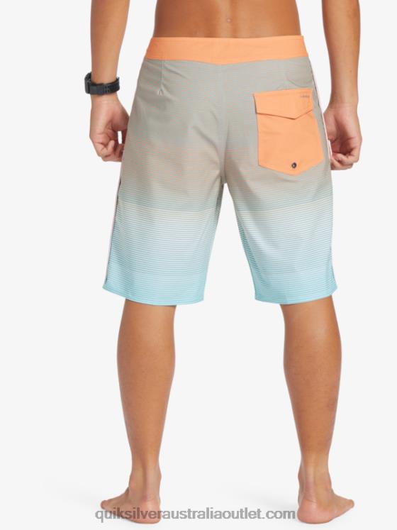 Quiksilver Men Surfsilk Massive 20 Boardshorts H2N4B333 cameo blue