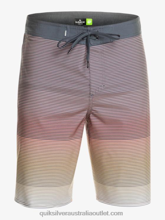 Quiksilver Men Surfsilk Massive 20 Boardshorts H2N4B334 wheat