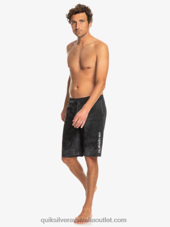 Quiksilver Men Surfsilk Massive 20 Boardshorts H2N4B335 black
