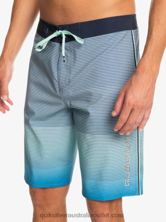 Quiksilver Men Surfsilk Massive 20 Boardshorts H2N4B336 snorkel blue