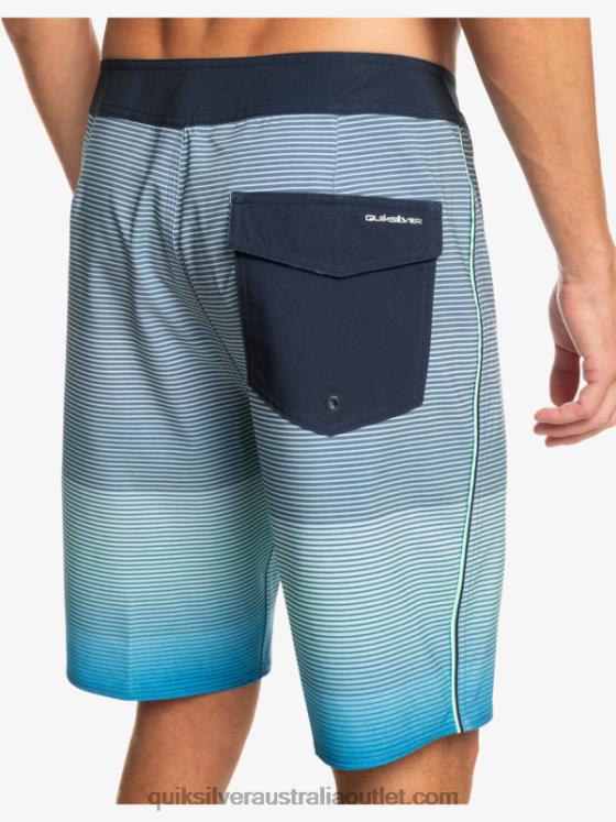 Quiksilver Men Surfsilk Massive 20 Boardshorts H2N4B336 snorkel blue