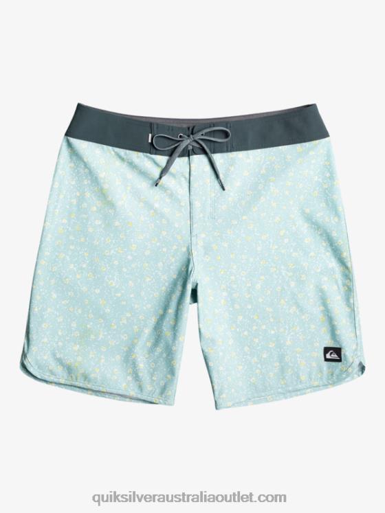 Quiksilver Men Surfsilk Scallop 19 Boardshorts H2N4B220 sky blue